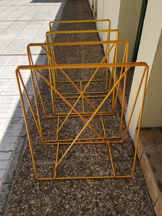 4 caballetes hierro amarillo