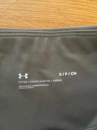 Mallas Under Armour Gris