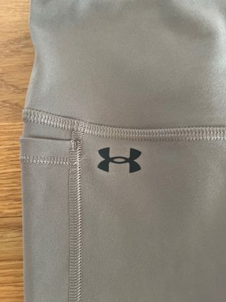Mallas Under Armour Gris
