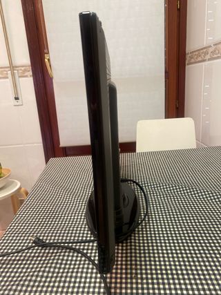 TV Schneider 21" Full HD