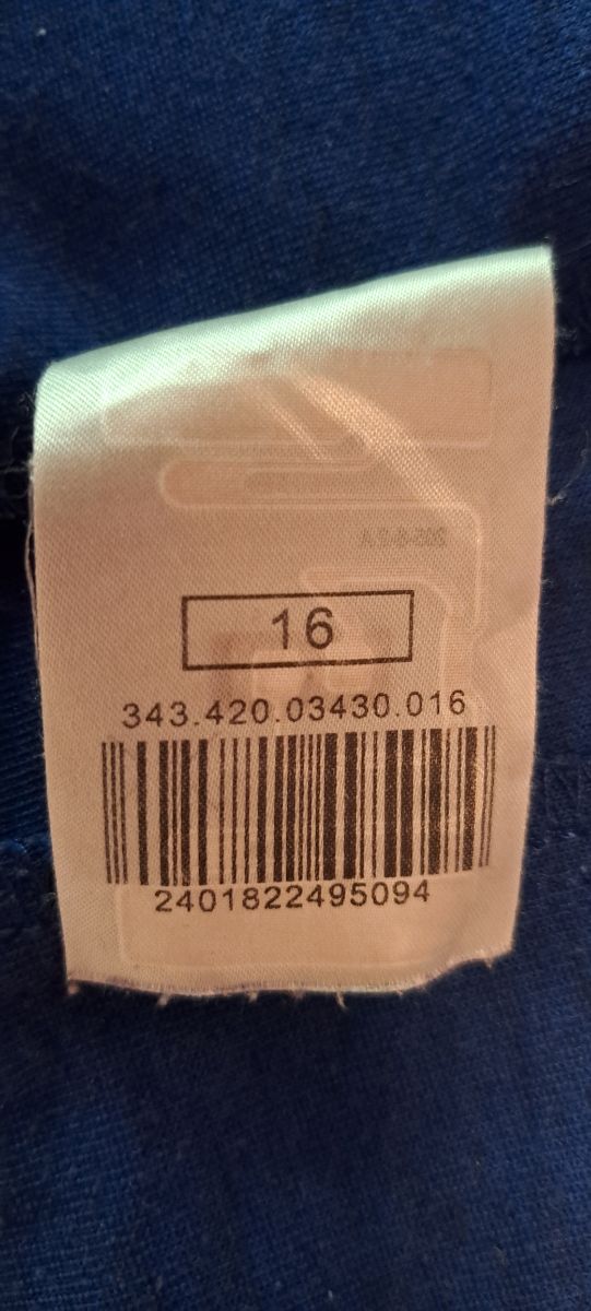 Sudadera con capucha talla 16