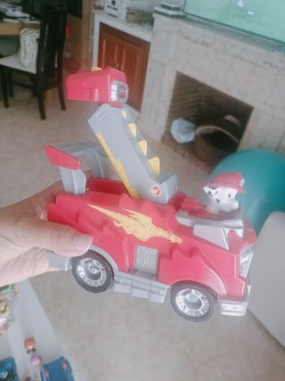 Aeronaves, coches y muñecos Patrulla Canina