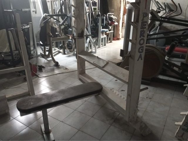 Press banca olimpico Peroga