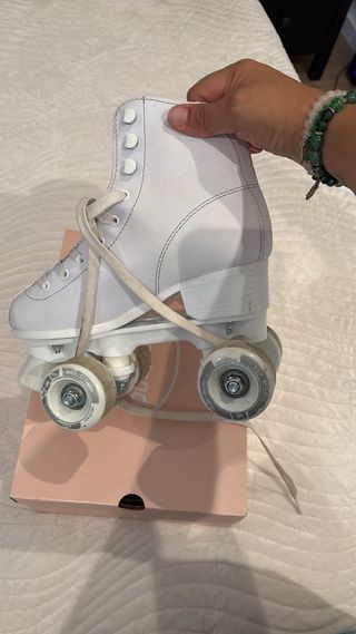 Patines Schoool blancos, 4 ruedas (2+2)