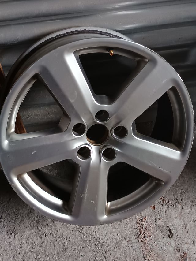 Llantas ronal en 18 pulgadas originales