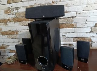 Sistema sonido LG 5.1 - Altavoces