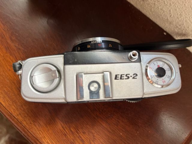 Olympus Pen ESS-2. Cámara clásica