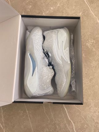 Zapatillas Jordan Zion 3 - Azul y Blanco