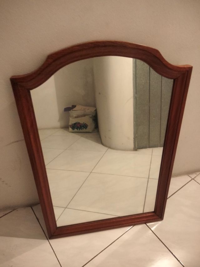 Espejo madera marrón estilo vintage