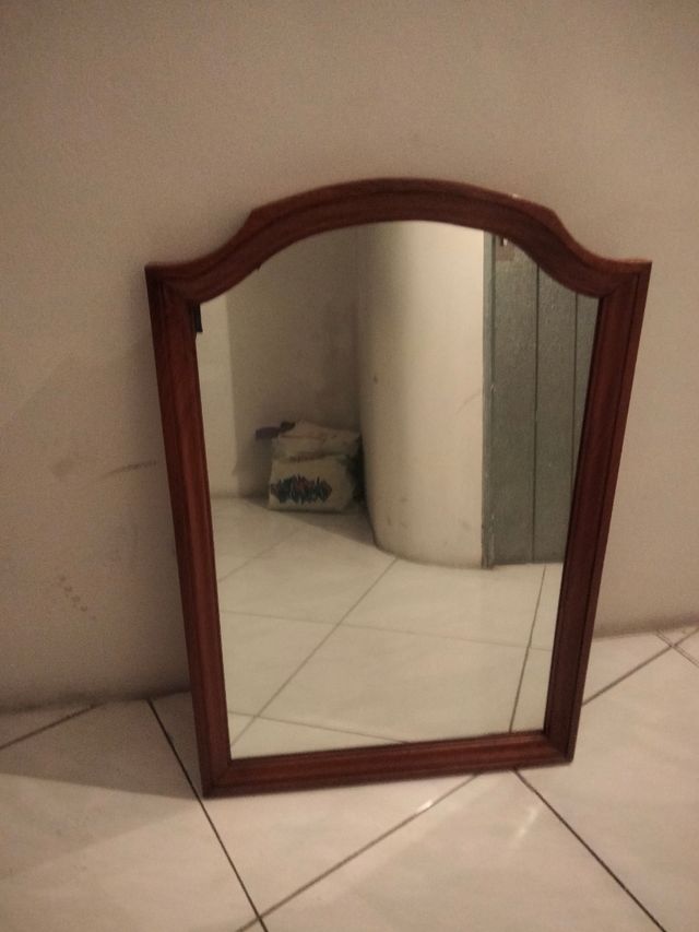 Espejo madera marrón estilo vintage