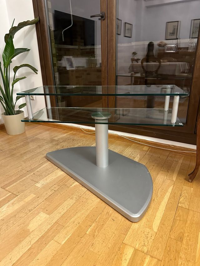 Mobile TV vintage in vetro