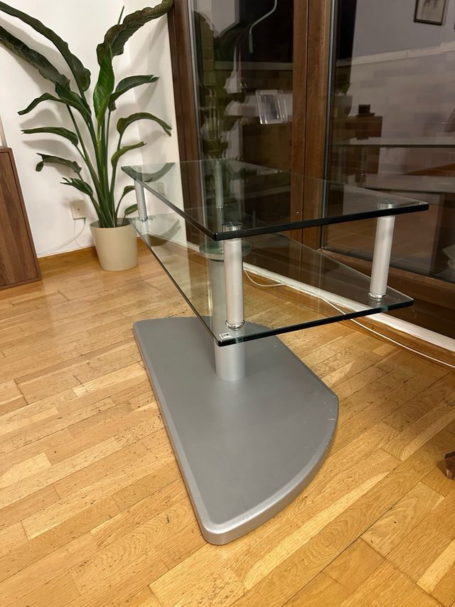 Mobile TV vintage in vetro