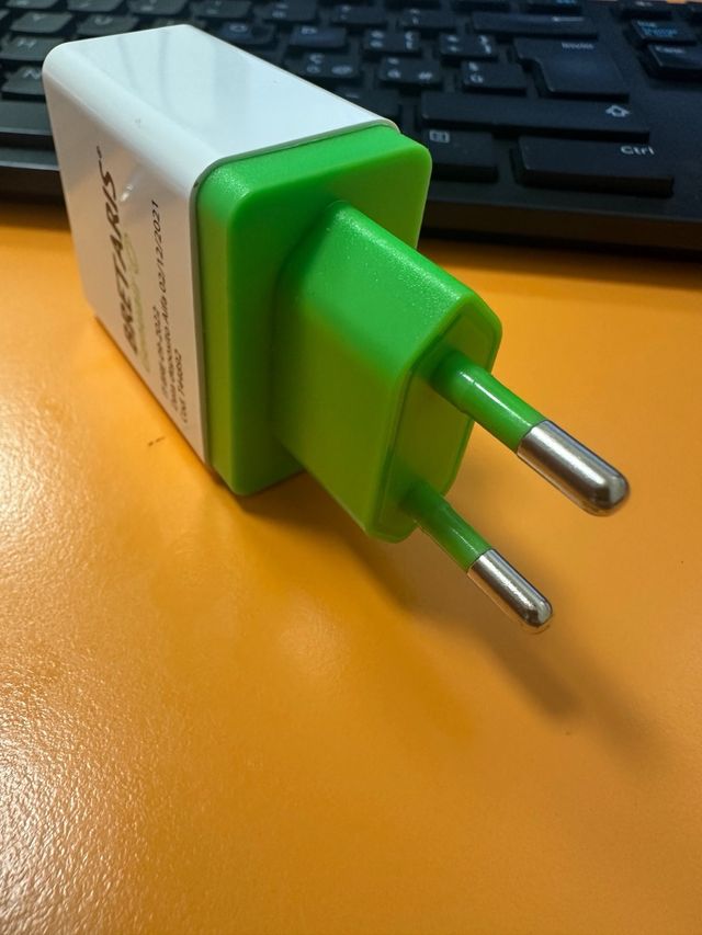 Caricabatterie USB 4 porte