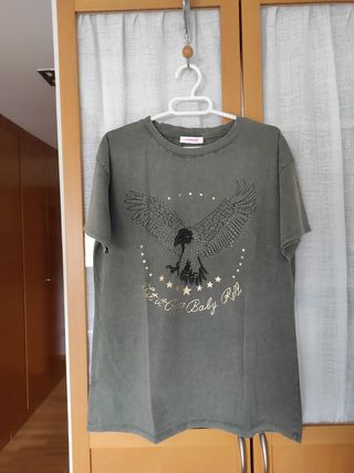Camiseta verde militar 