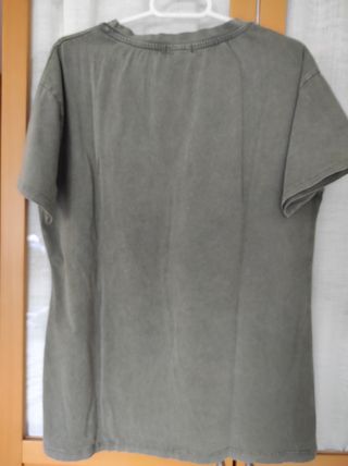 Camiseta verde militar 