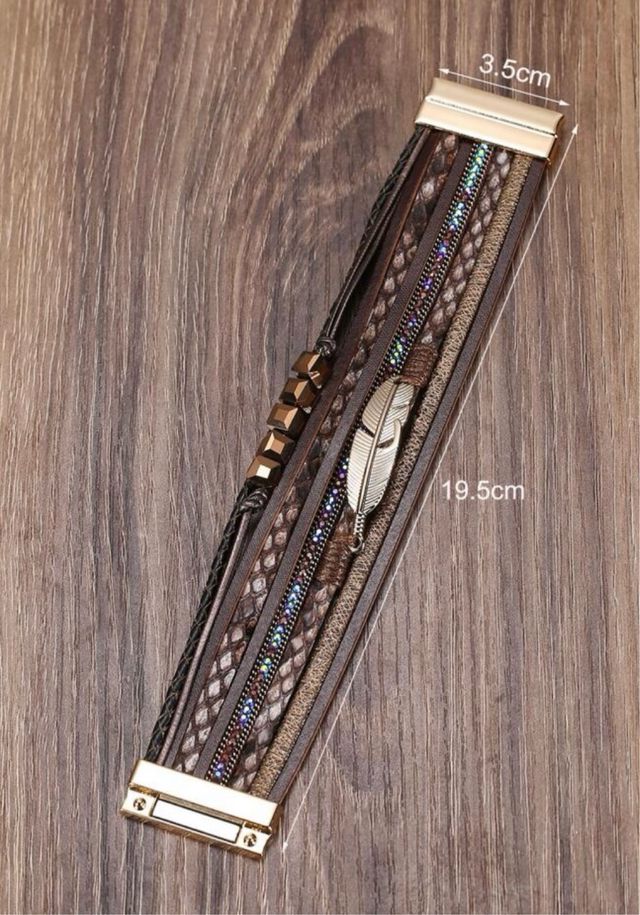 Brazalete boho chic marrón dorado