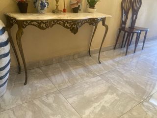 Mesa consola de mármol y metal 