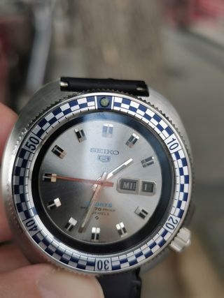 Reloj Seiko 6119-7240R