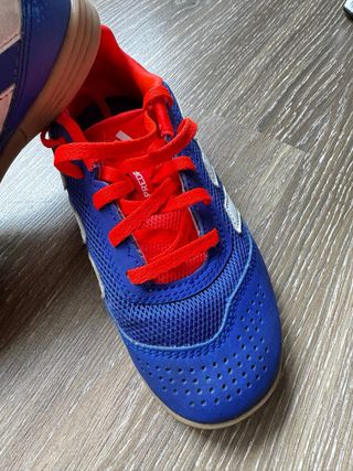 Adidas Predator Jr talla 32 Fútbol Sala