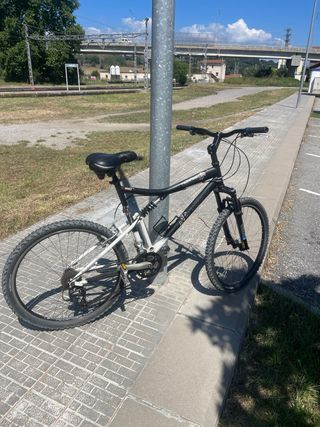 Bicicleta Rockrider montaña