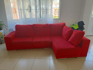 Sofá rojo 3 plazas + chaiselongue