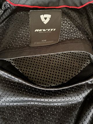 Revit. Chaqueta moto cordura verano.