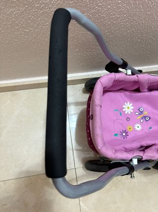 Carrito muñecos.