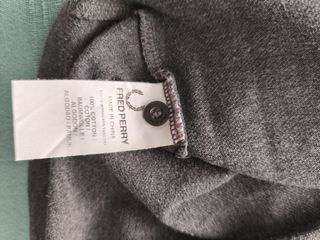 Polo Fred Perry L Slim gris azul