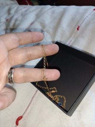Pulsera orobajo no se pone fea ace años que la ten