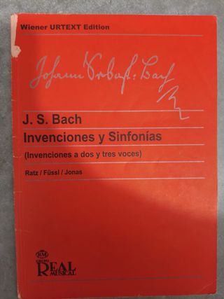 Libro partituras Bach: Invenciones y Sinfonías