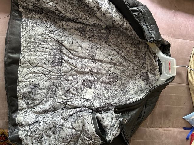 Cazadora moto piel negra