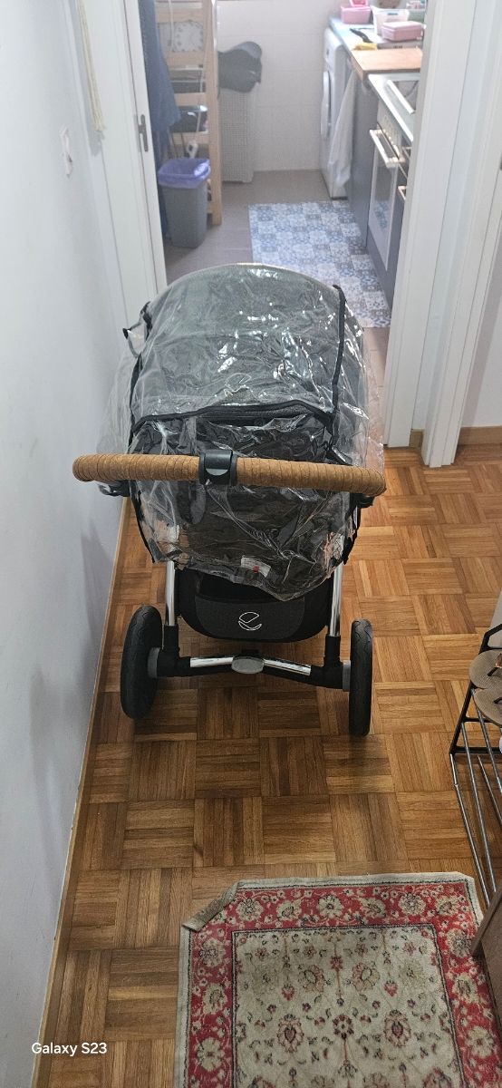 Cochecito bebé ligero Gris