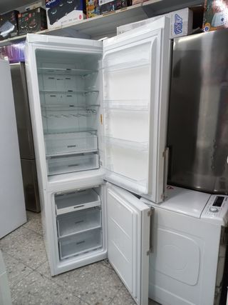 Nevera Whirlpool - 2cm garantía + entrega 