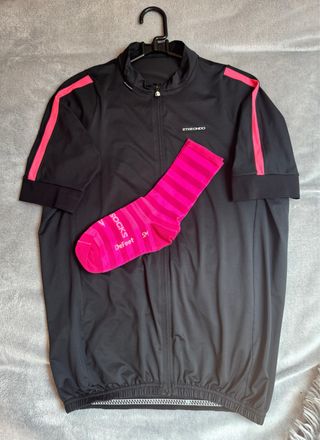 Maillot ciclismo Etxeondo + calcetines