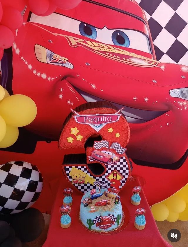 Piñatas personalizadas