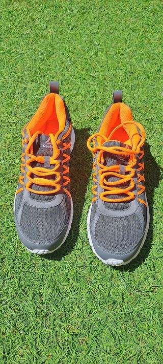 Zapatillas Reebok, nuevas a estrenar , talla 40,5