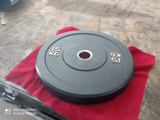 Dischi paraurti olimpici che ho di vari pesi