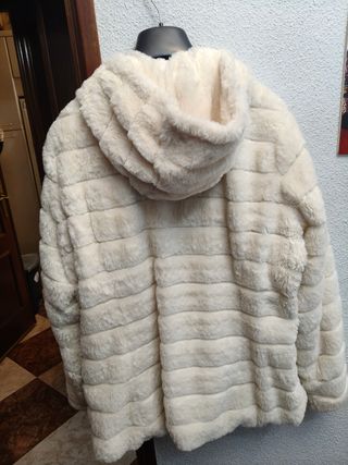 Chaqueta borreguito blanca nueva
