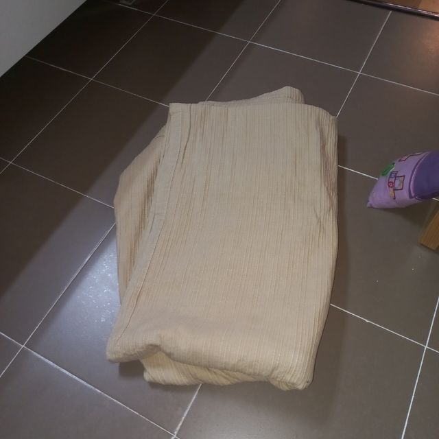 Cubre sofá o colcha de cama