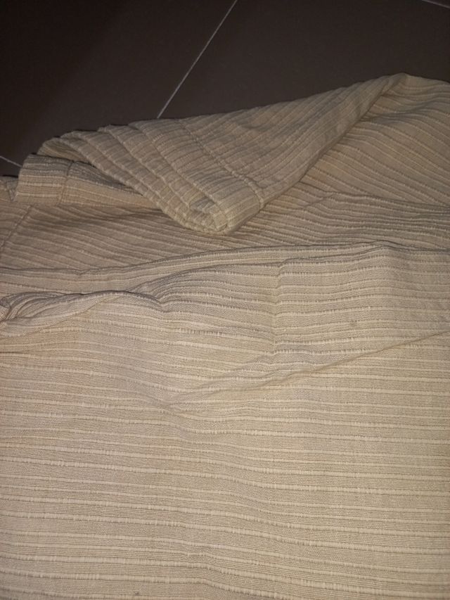 Cubre sofá o colcha de cama