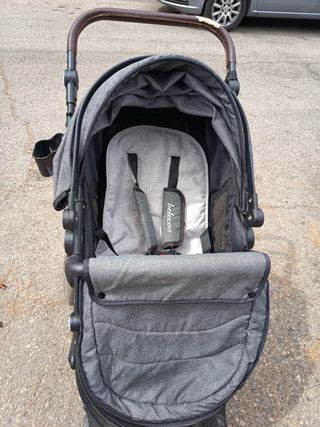 Cochecito bebé gris 30€