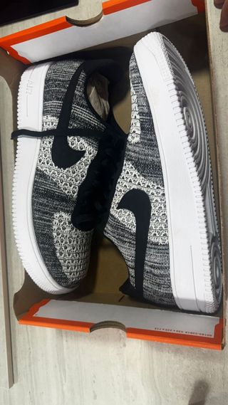 Nike Air Force 1 Knit - Gris/Negro