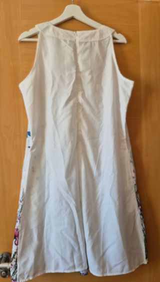 Vestido blanco estampado flores