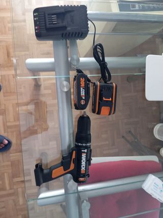 Taladro atornillador TWORX