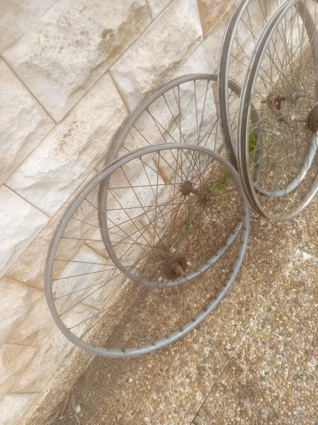 4 Llantas bici 26"/650 AKRONT HERO BERETTA