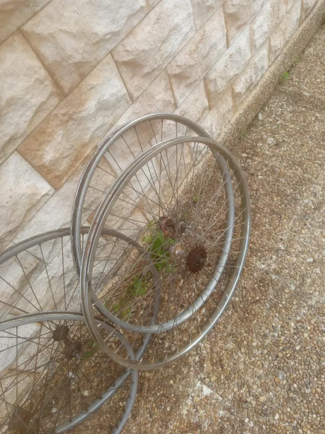 4 Llantas bici 26"/650 AKRONT HERO BERETTA