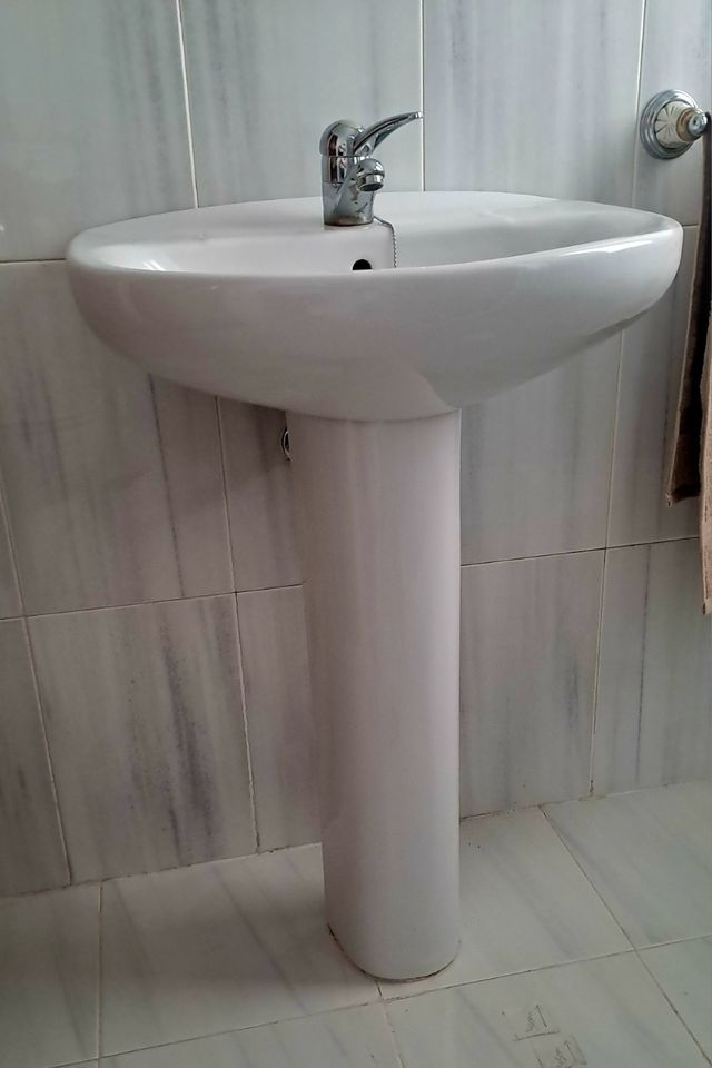 Lavabo porcelana blanco Marca Roca