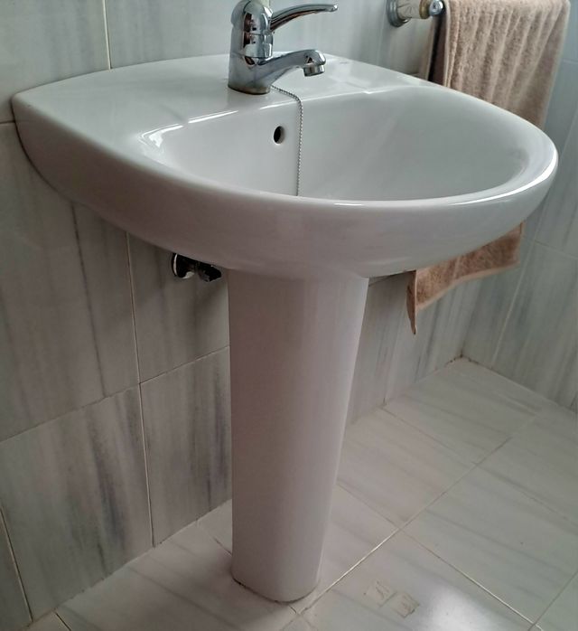 Lavabo porcelana blanco Marca Roca