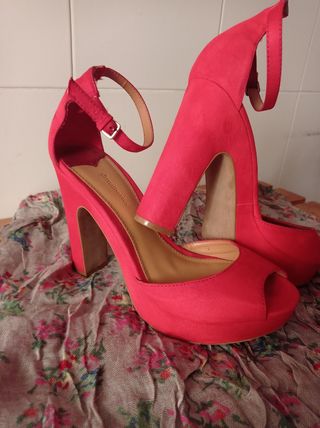 Zapatos rojos Gladiator tacón