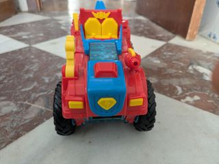 Juguete SuperThings: Coche